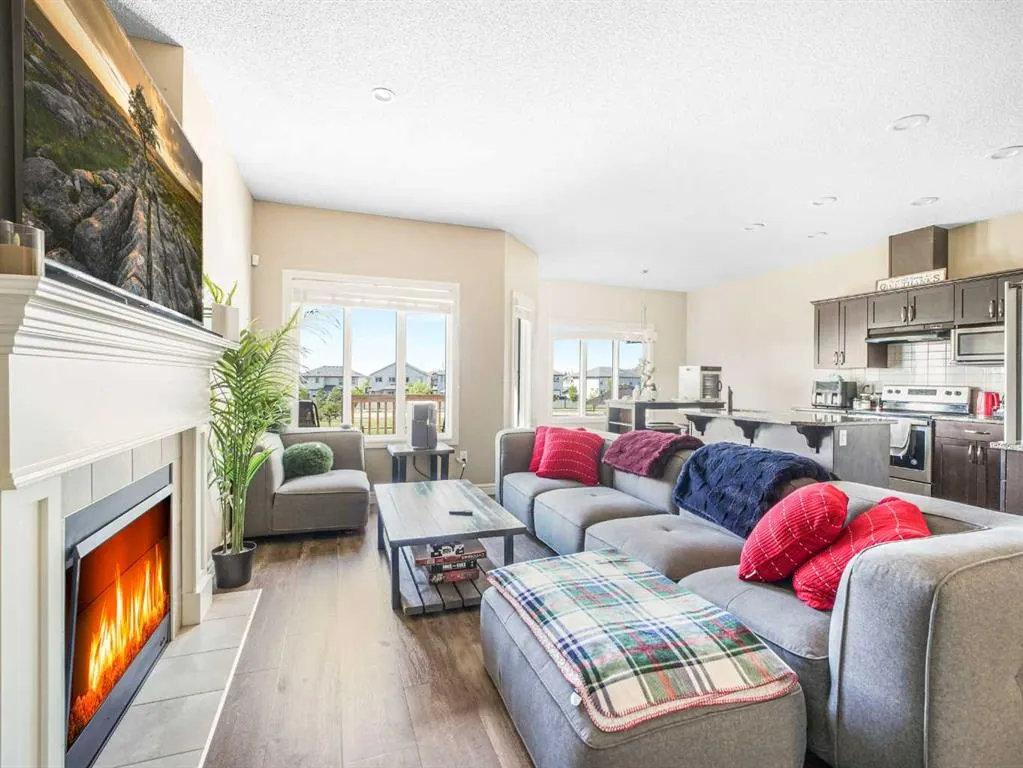958 Morris Way