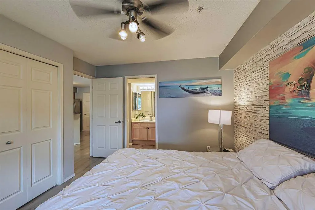 950 Arbour Lake Road NW, #2115