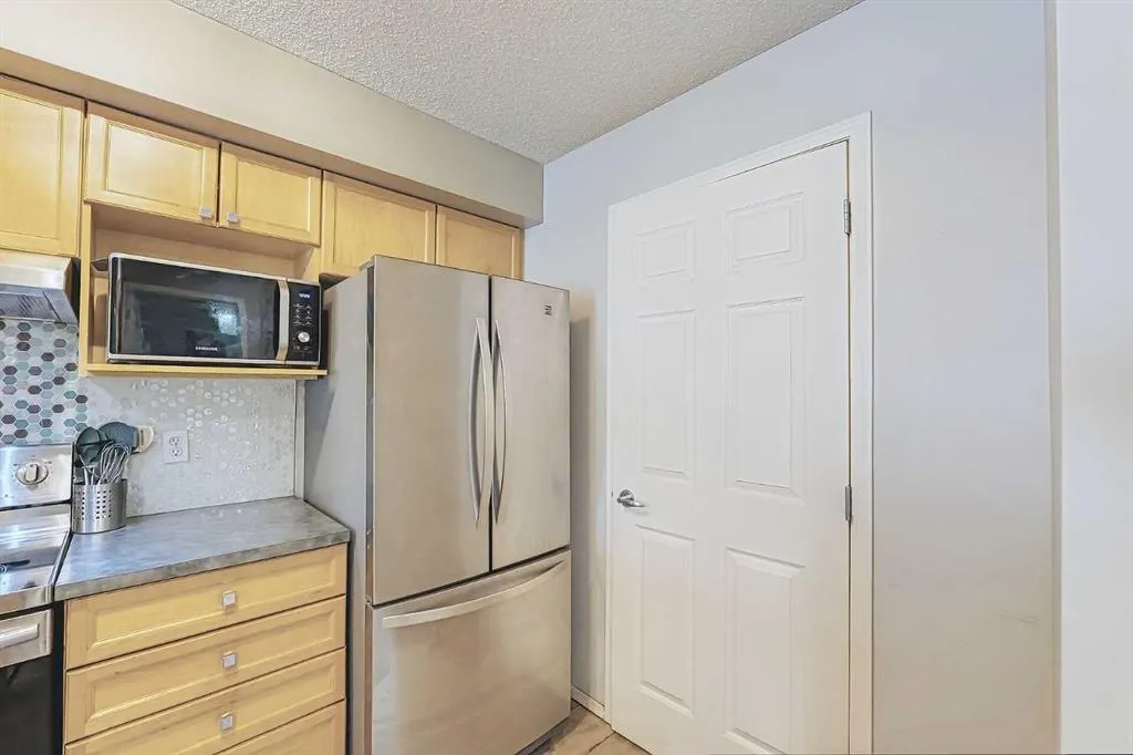 950 Arbour Lake Road NW, #2115