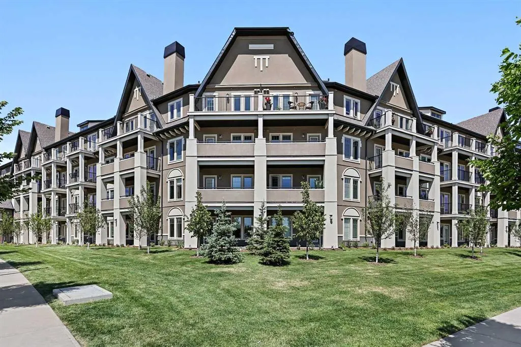 140 Mahogany Street SE, #415