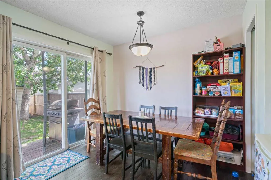 25 Elgin Meadows View SE