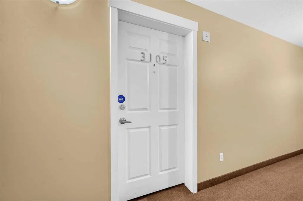 279 Copperpond Common SE, #3105