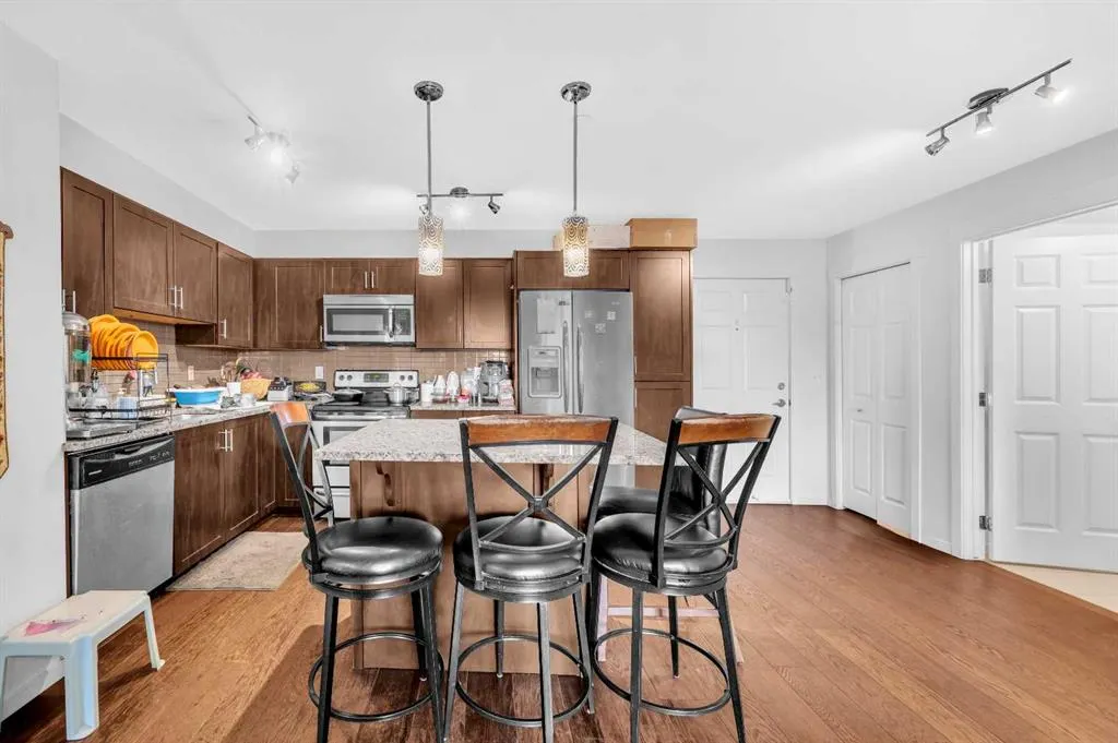 279 Copperpond Common SE, #3105