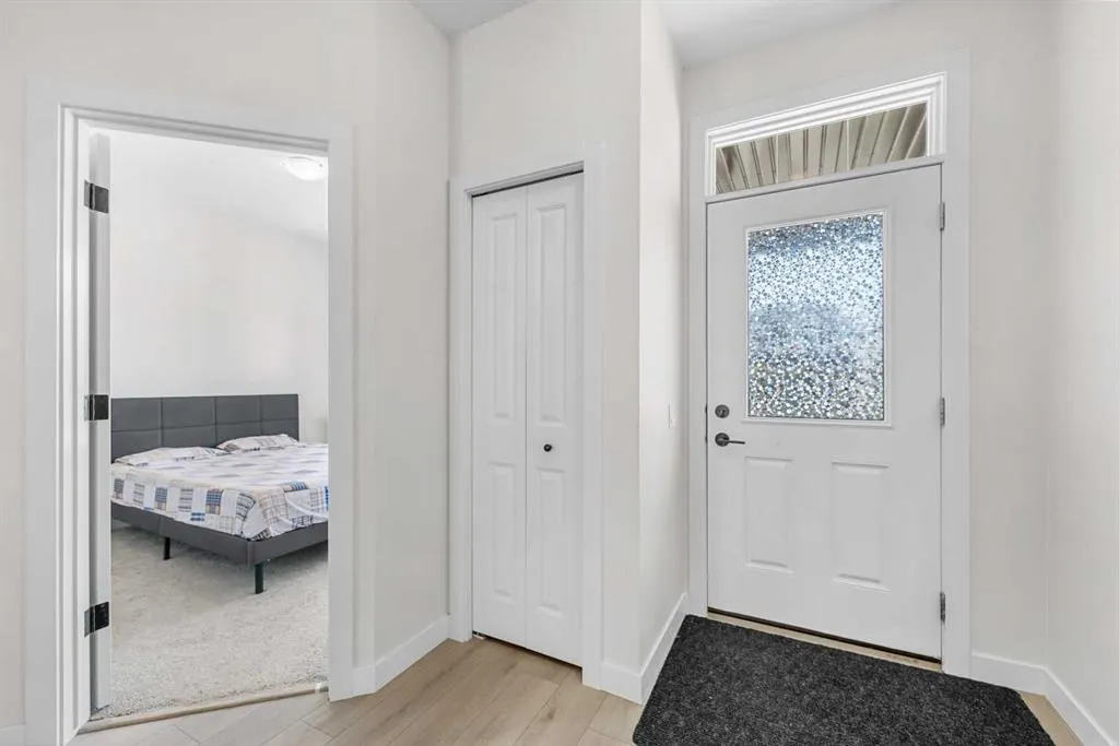 260 Cornerbrook Drive NE