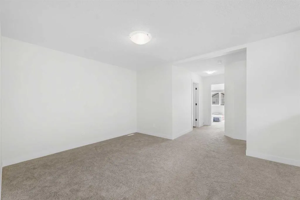 260 Cornerbrook Drive NE