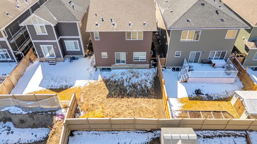 40 saddlestone Way NE