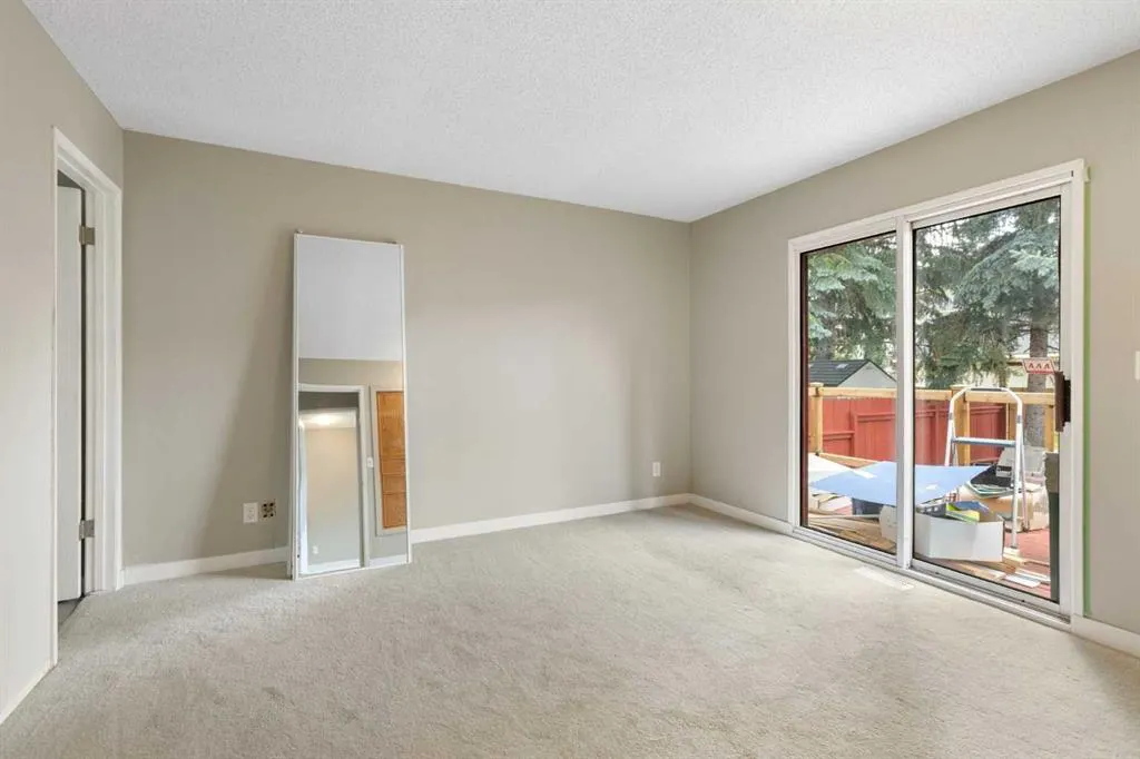 55 Strathcona Close