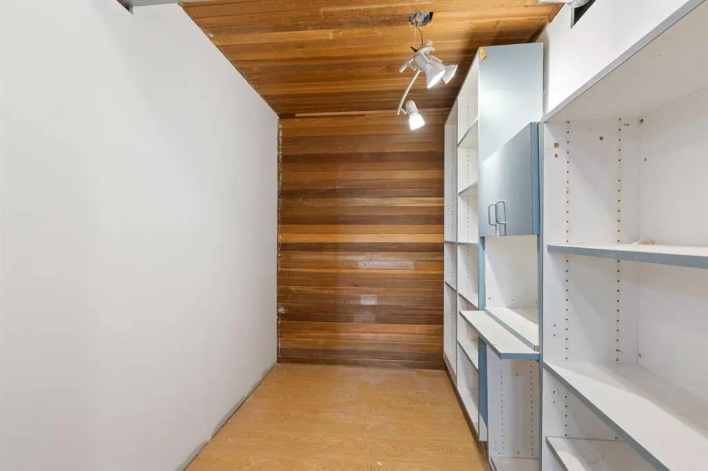 55 Strathcona Close