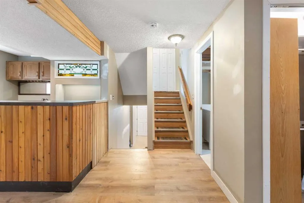 55 Strathcona Close