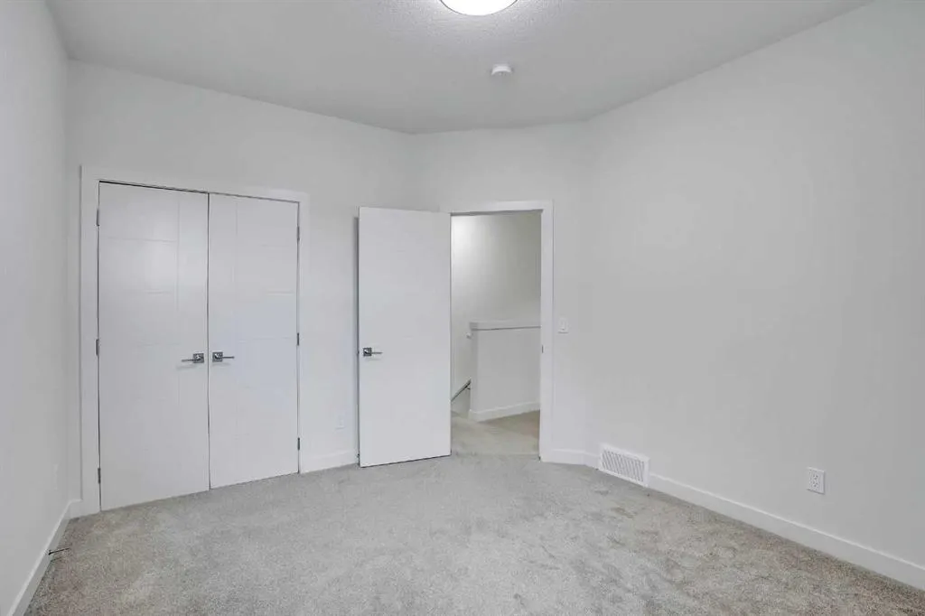 116 Saddlestone Heath NE, #106