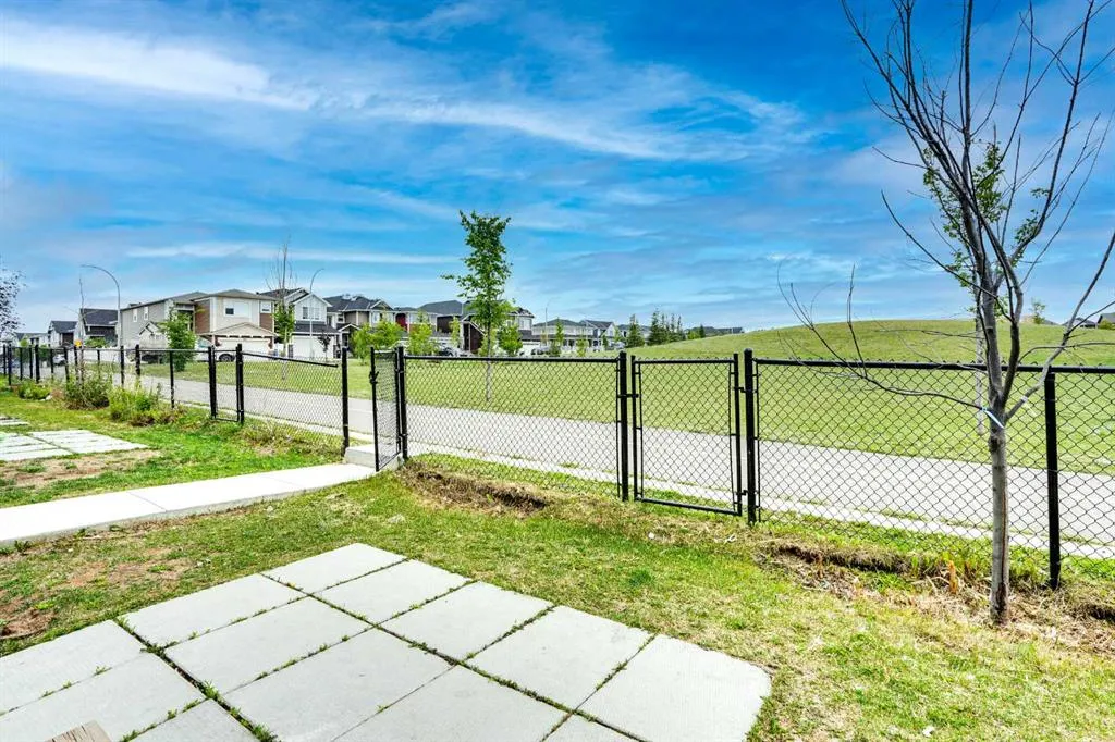 116 Saddlestone Heath NE, #106