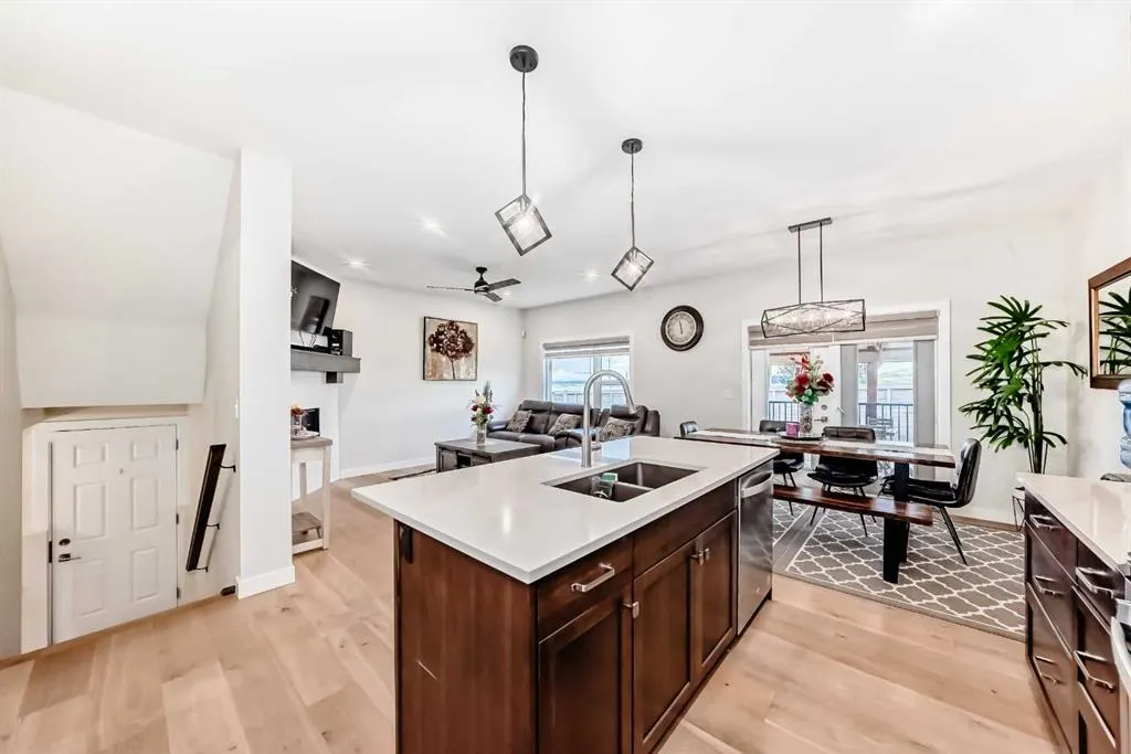 128 Savanna Lane NE