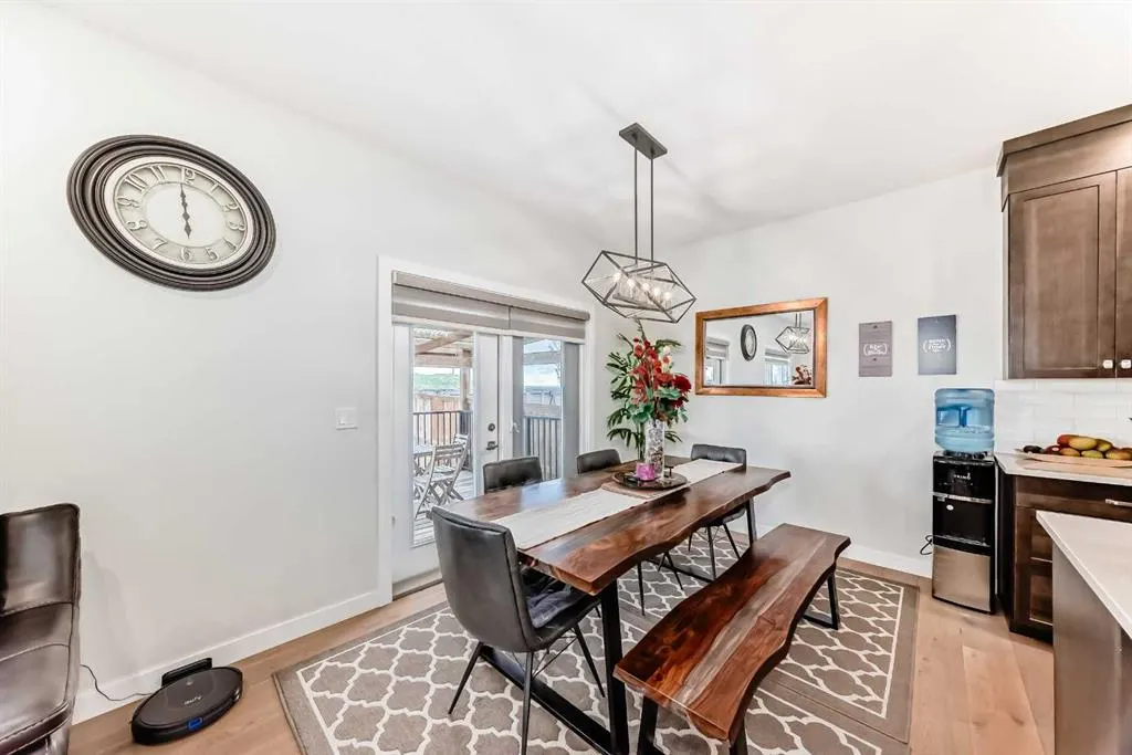 128 Savanna Lane NE