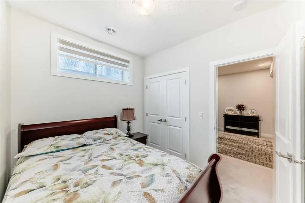 128 Savanna Lane NE