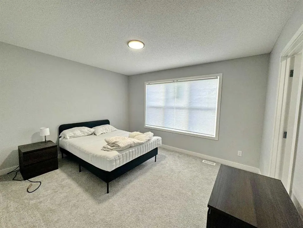 14 Sundown Close