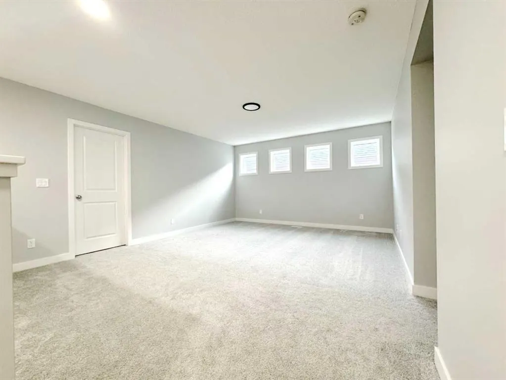 14 Sundown Close