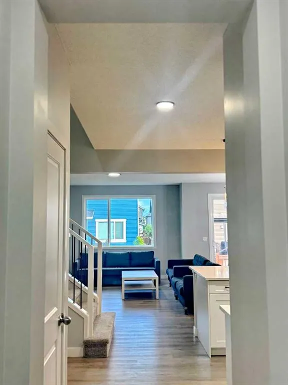 14 Sundown Close