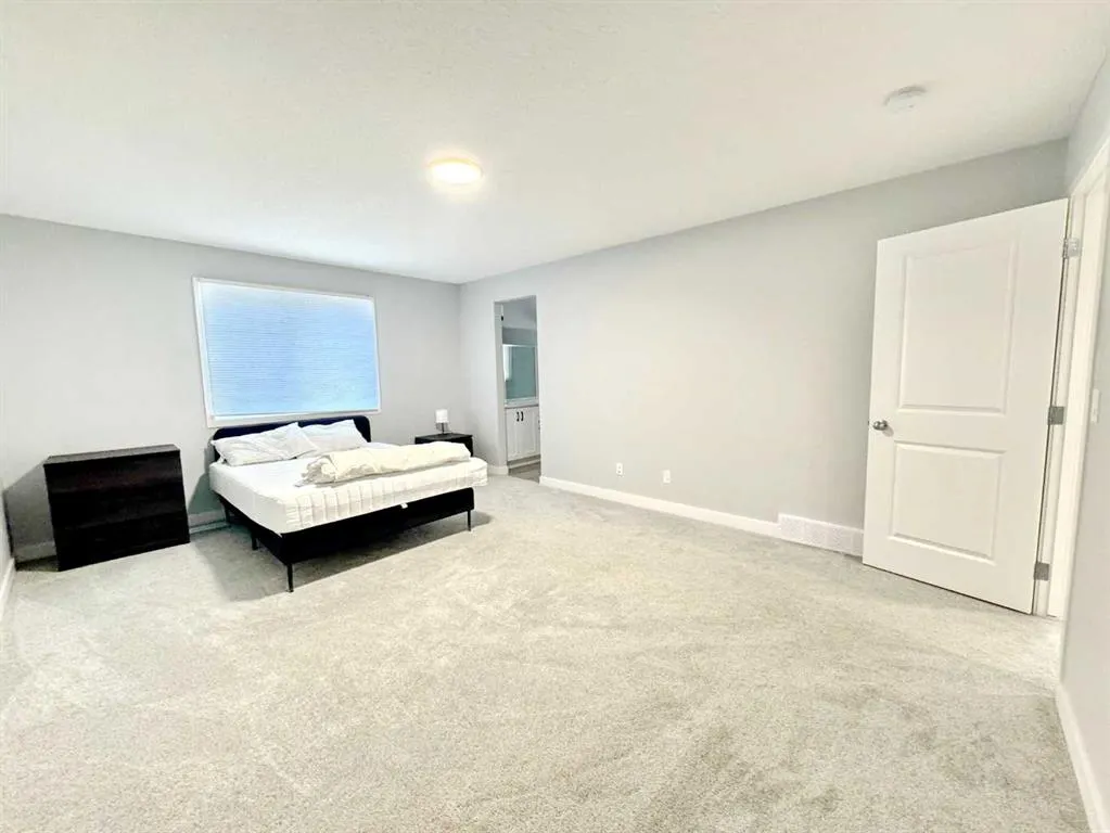 14 Sundown Close
