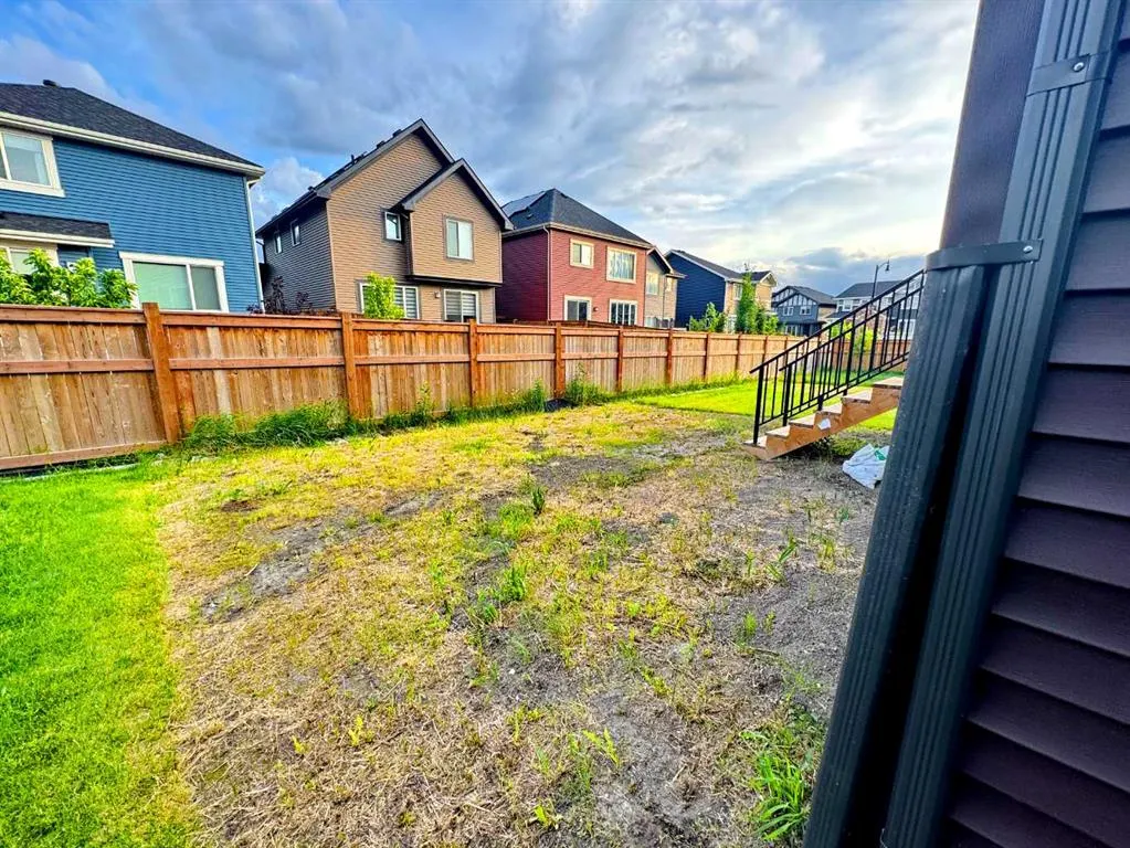 14 Sundown Close