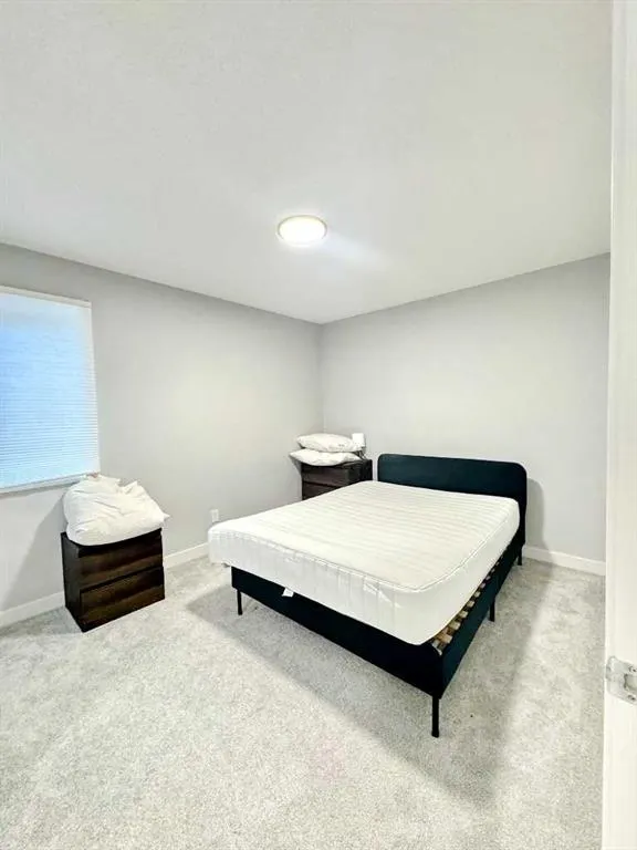 14 Sundown Close