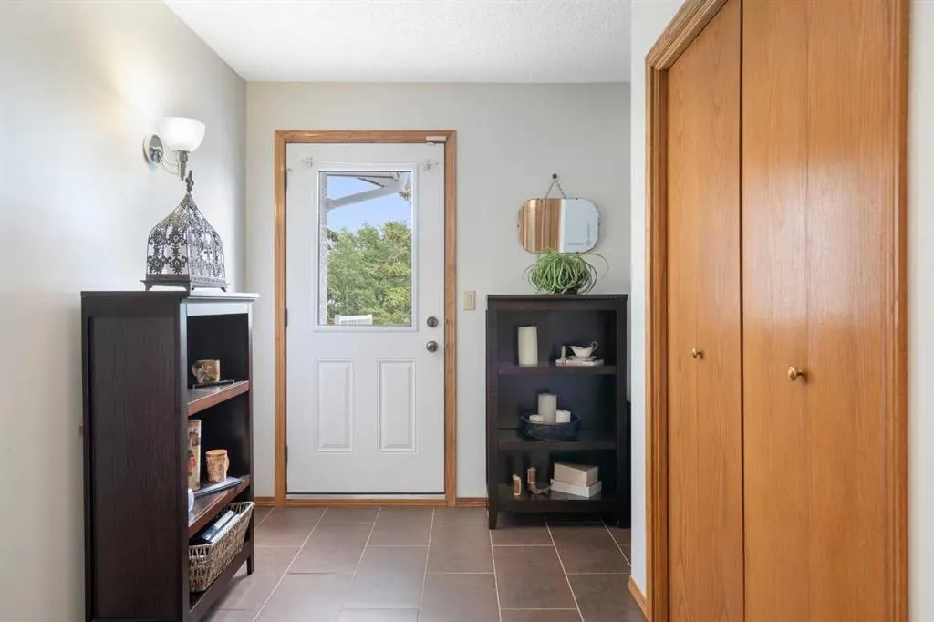 31 Biggar Heights Bay