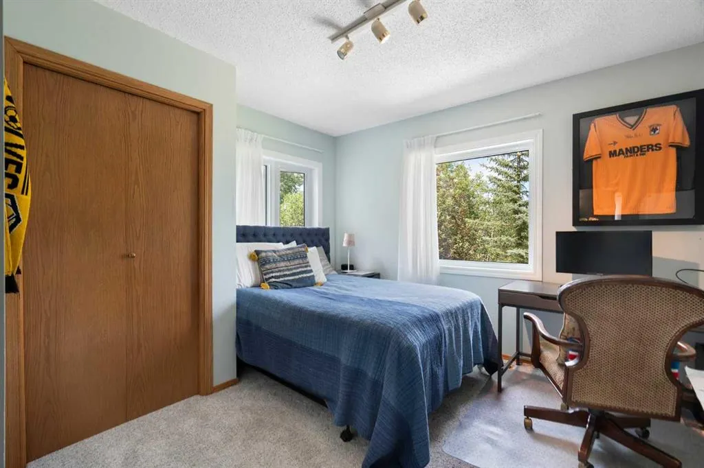 31 Biggar Heights Bay