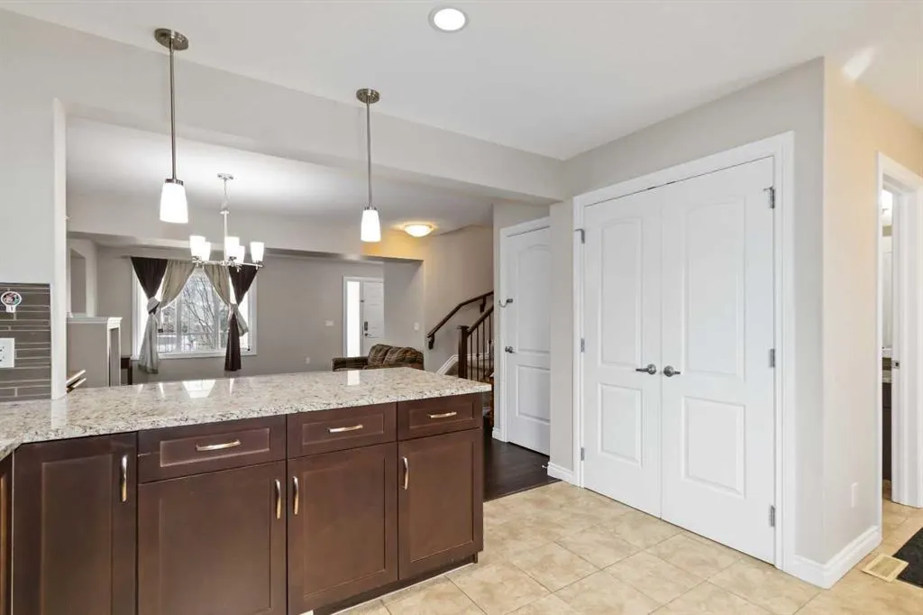 240 Comeau Crescent
