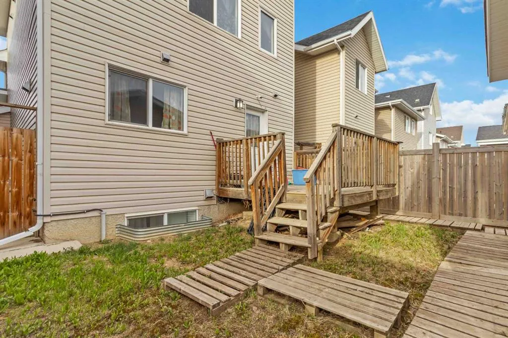 240 Comeau Crescent