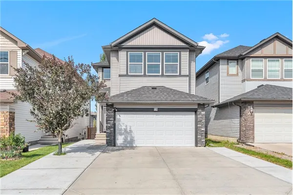 72 Panora View NW