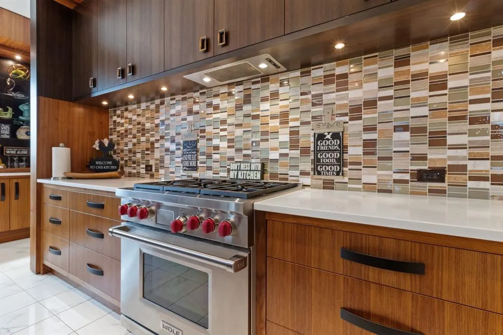 57 Lazaro Close