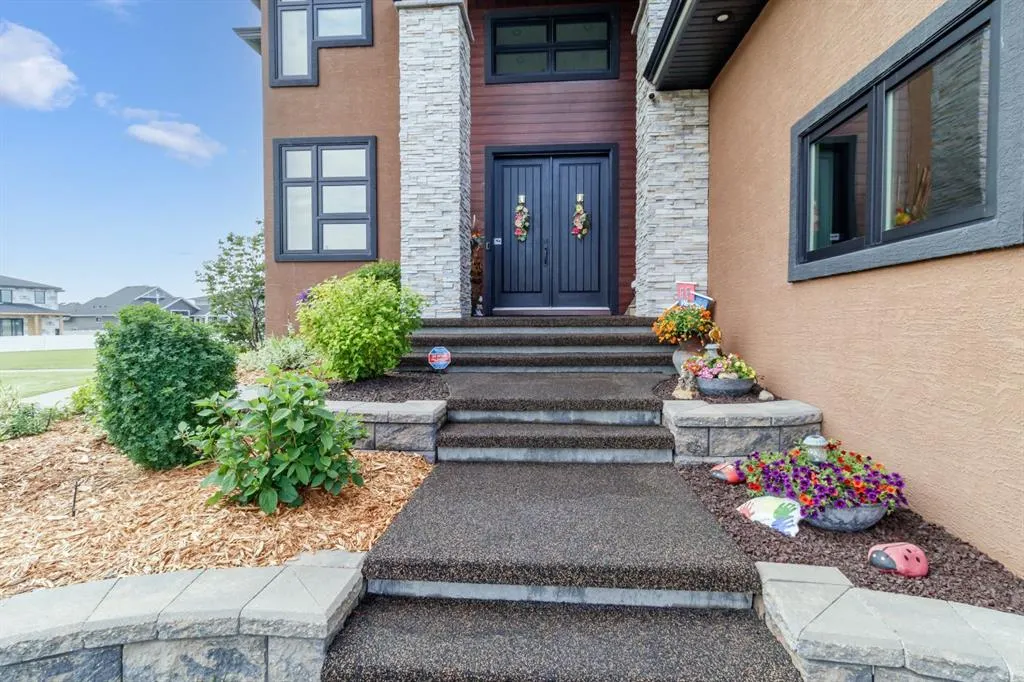 57 Lazaro Close