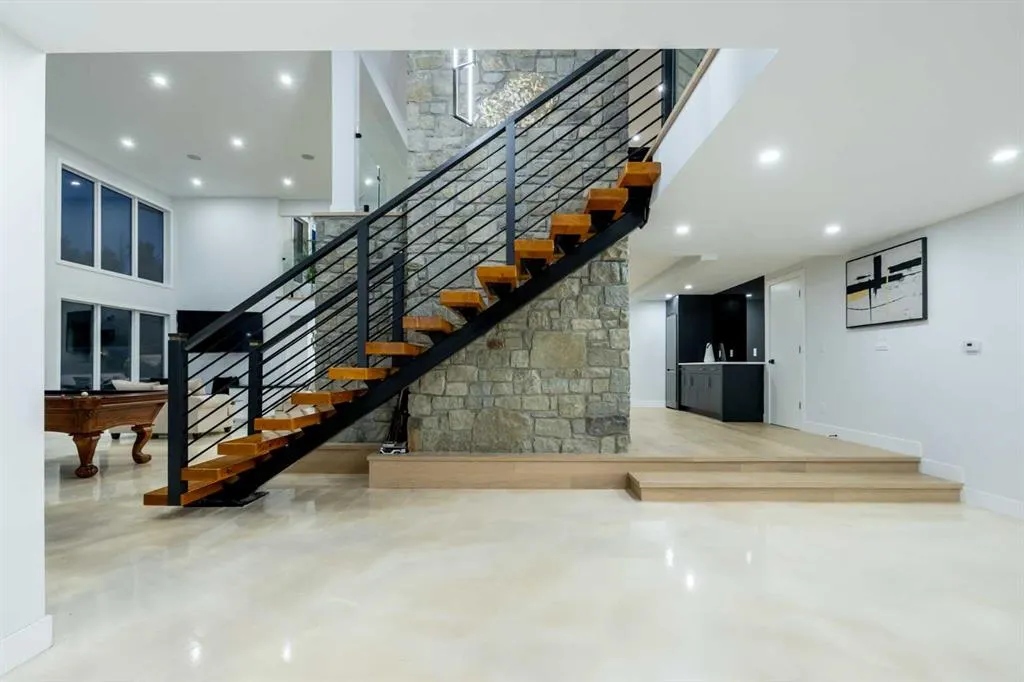 10 Devonian Ridge Place
