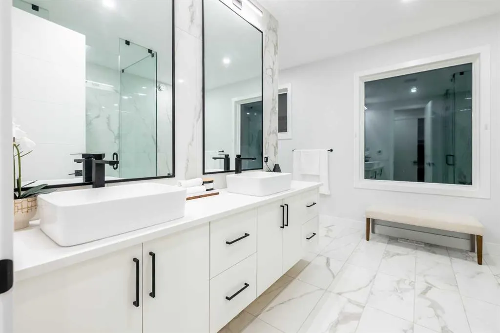 10 Devonian Ridge Place