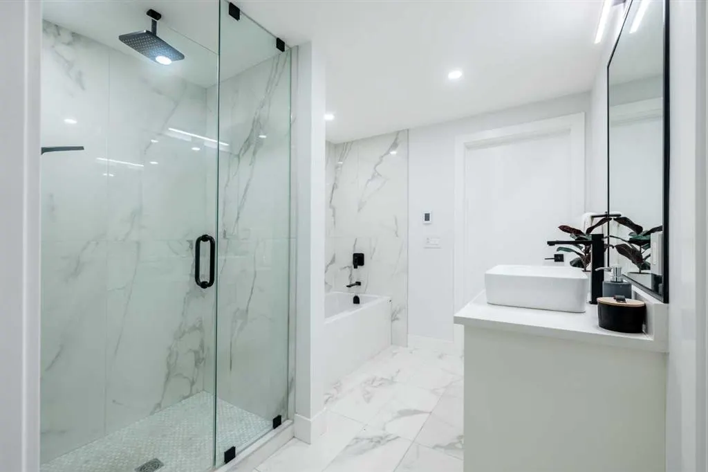 10 Devonian Ridge Place