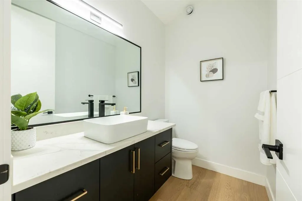10 Devonian Ridge Place