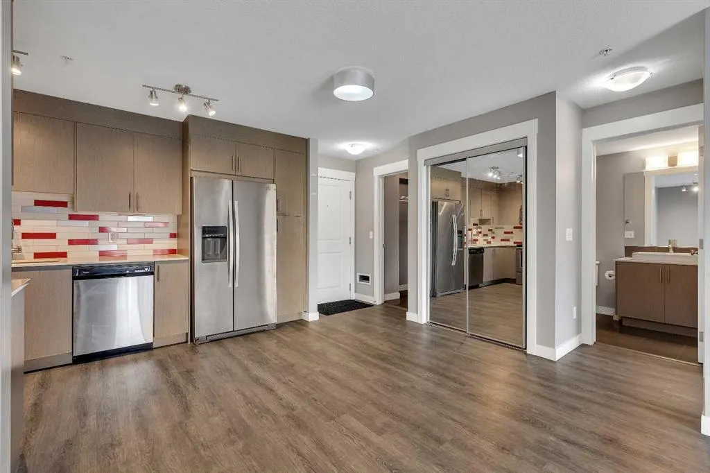 302 Skyview Ranch Drive NE, #3313