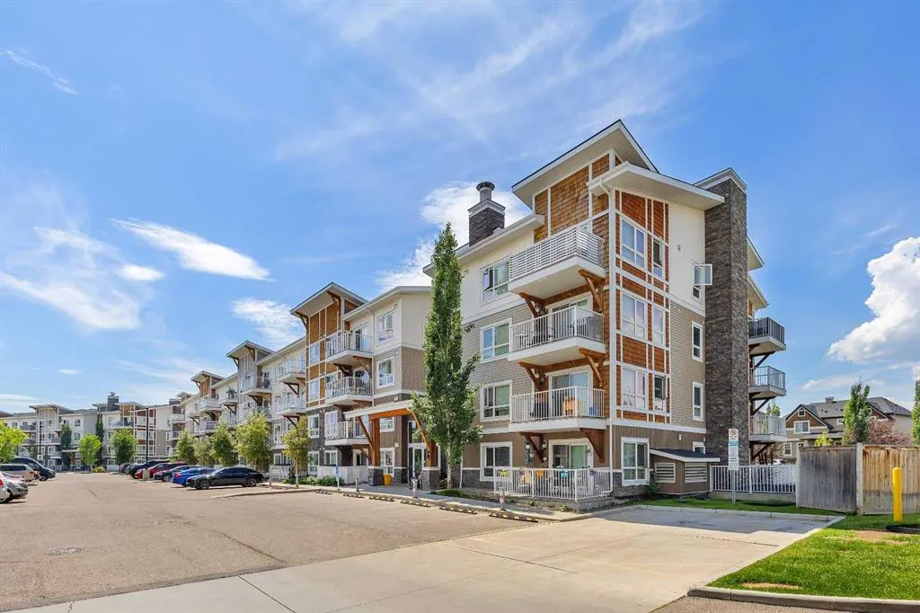 302 Skyview Ranch Drive NE, #3313