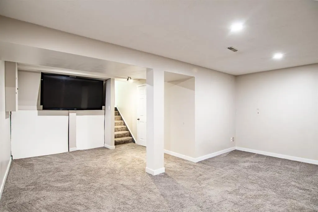 135 Rutherford Drive