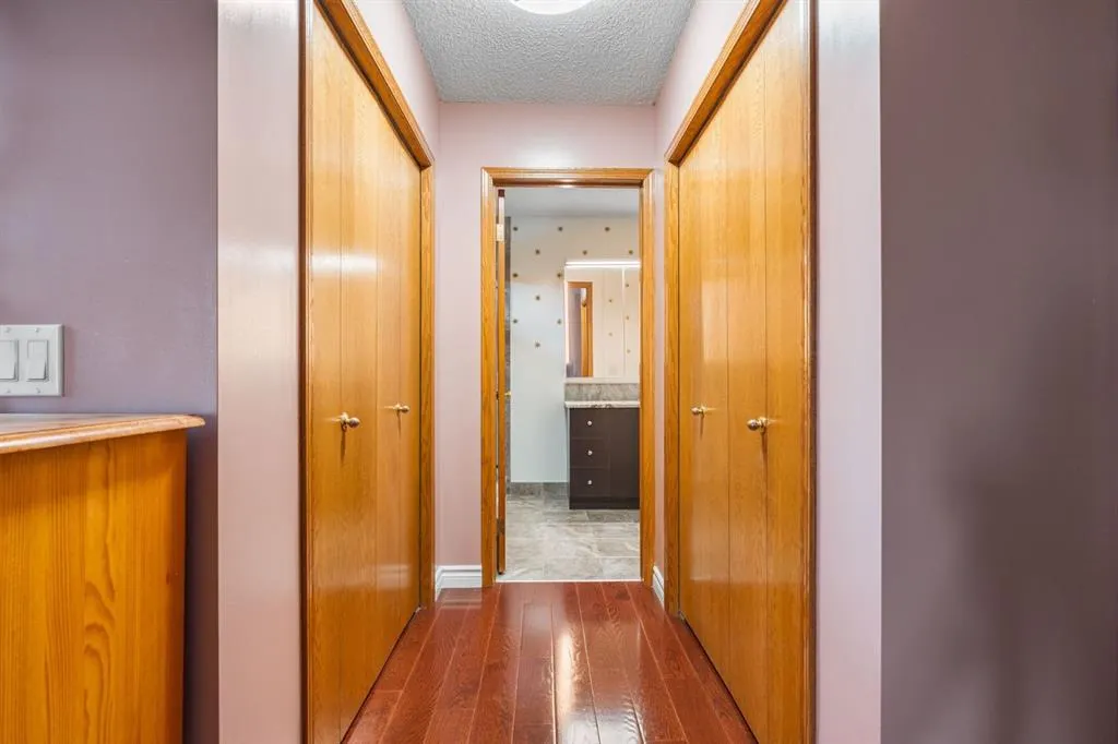 249 Applewood Place SE