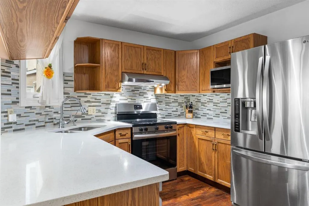 249 Applewood Place SE