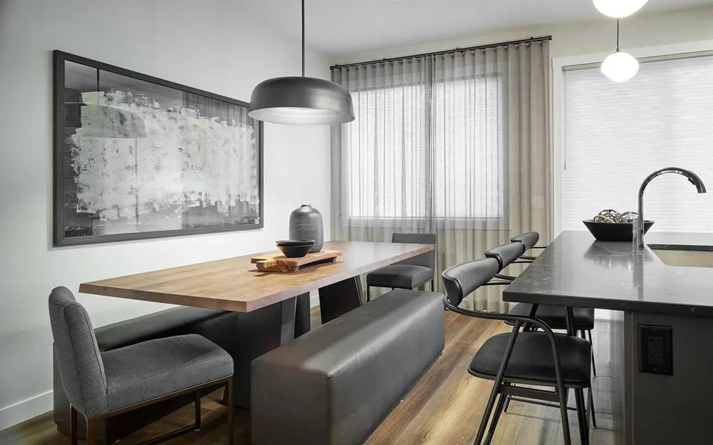 47 Herron Walk NE