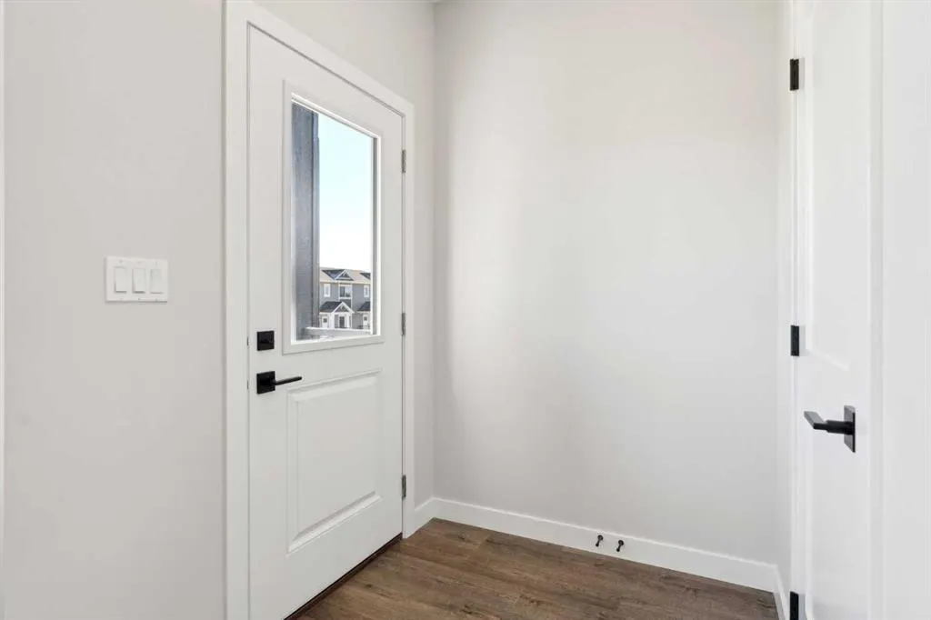 111 Gray Close