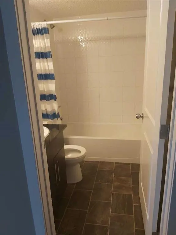 2715 12 Avenue SE, #304