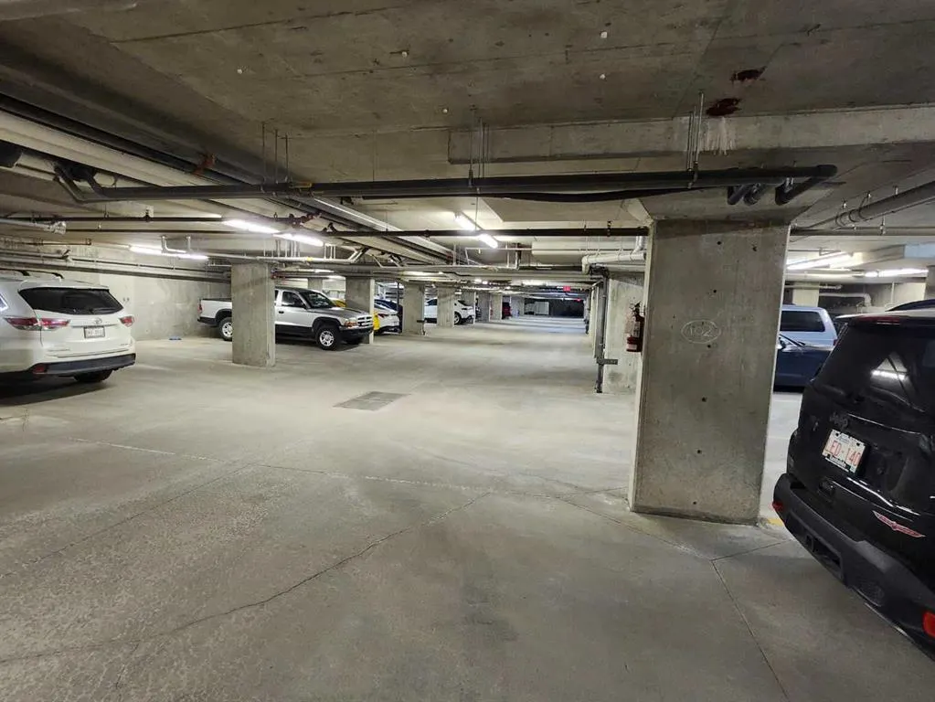 2715 12 Avenue SE, #304
