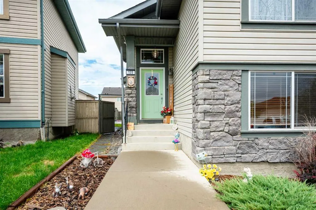 135 Prestwick Heath SE