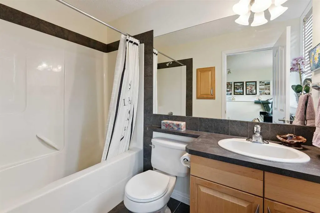 135 Prestwick Heath SE