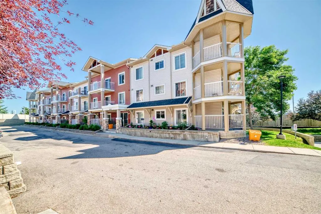 70 Panamount Drive NW, #5311