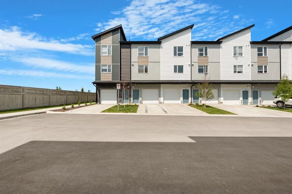 301 Redstone Boulevard NE, #365