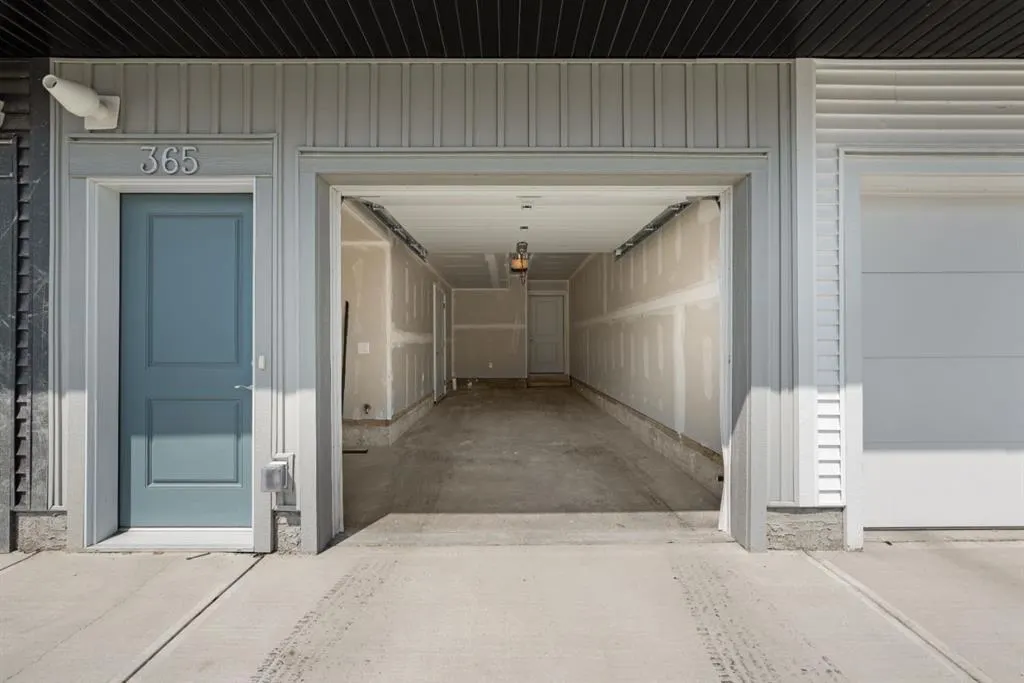 301 Redstone Boulevard NE, #365