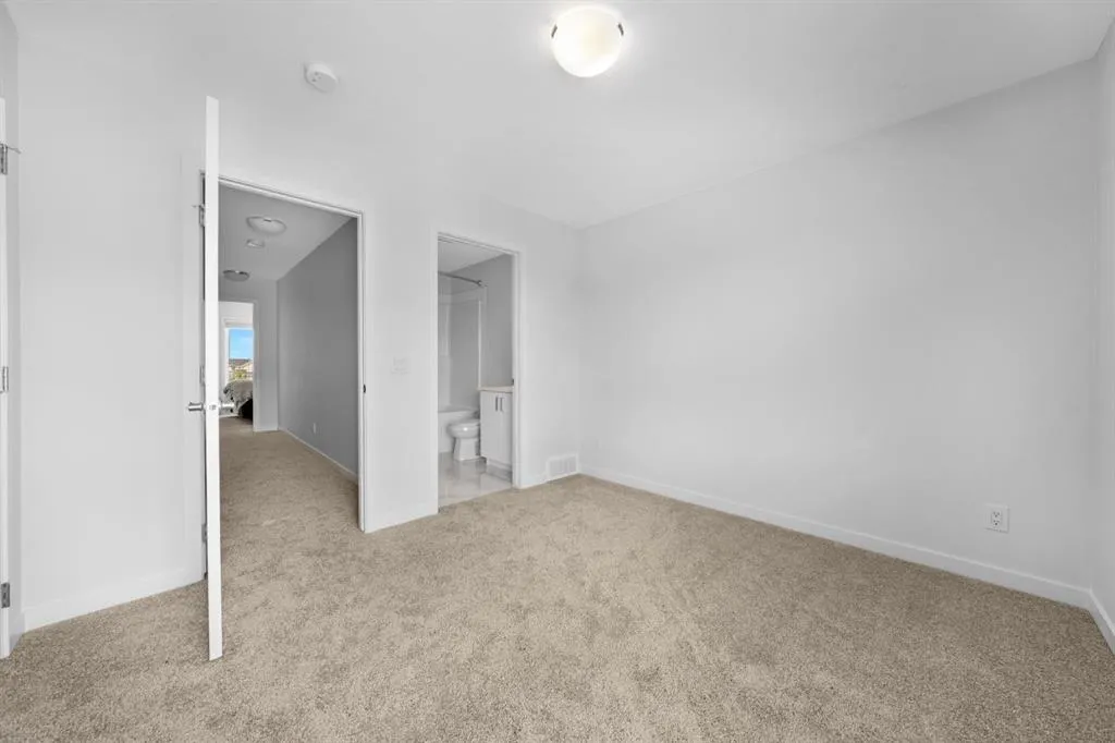 301 Redstone Boulevard NE, #365